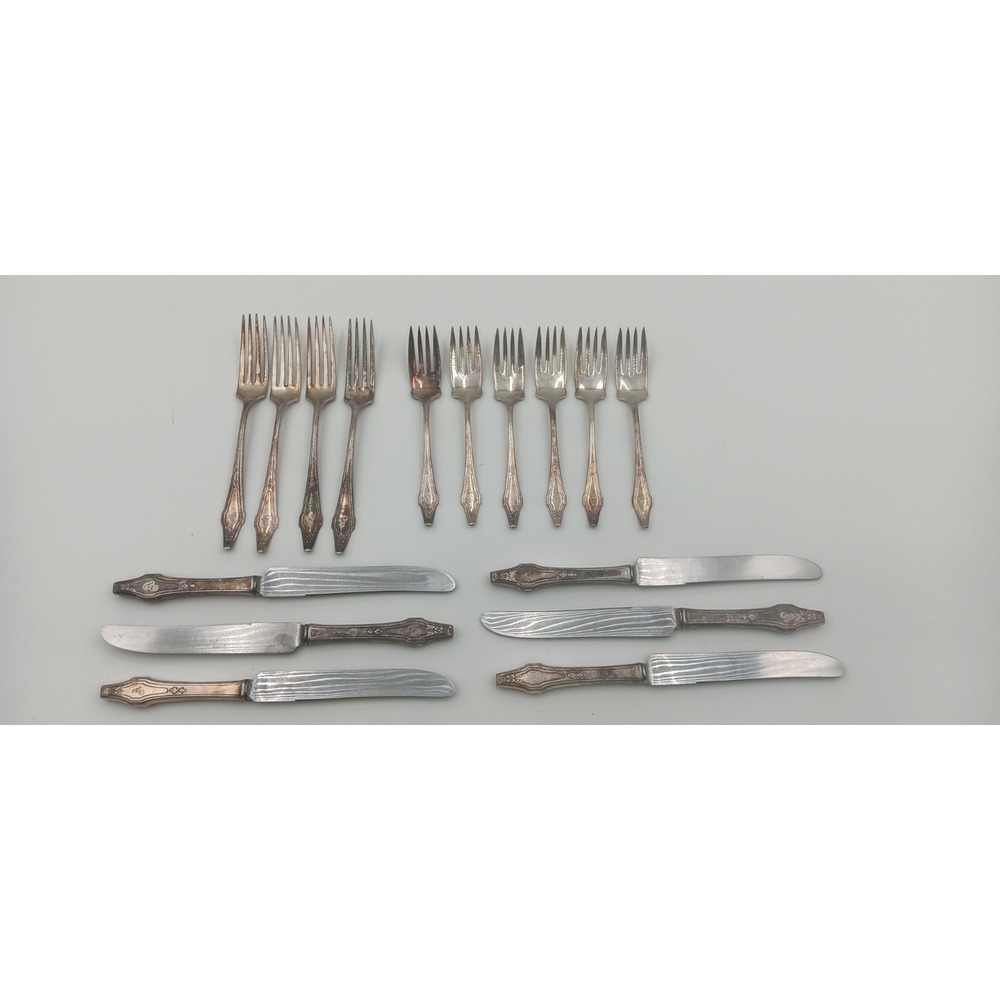 16 Pc Silverplate 1921 HOSTESS Pattern Flatware‎ International Silver Monogram A